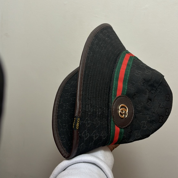 Gucci signature bucket hat good pre owned condition - Picture 4 of 6